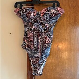 Swimsuits For All Geometric One Piece - Black and Pink